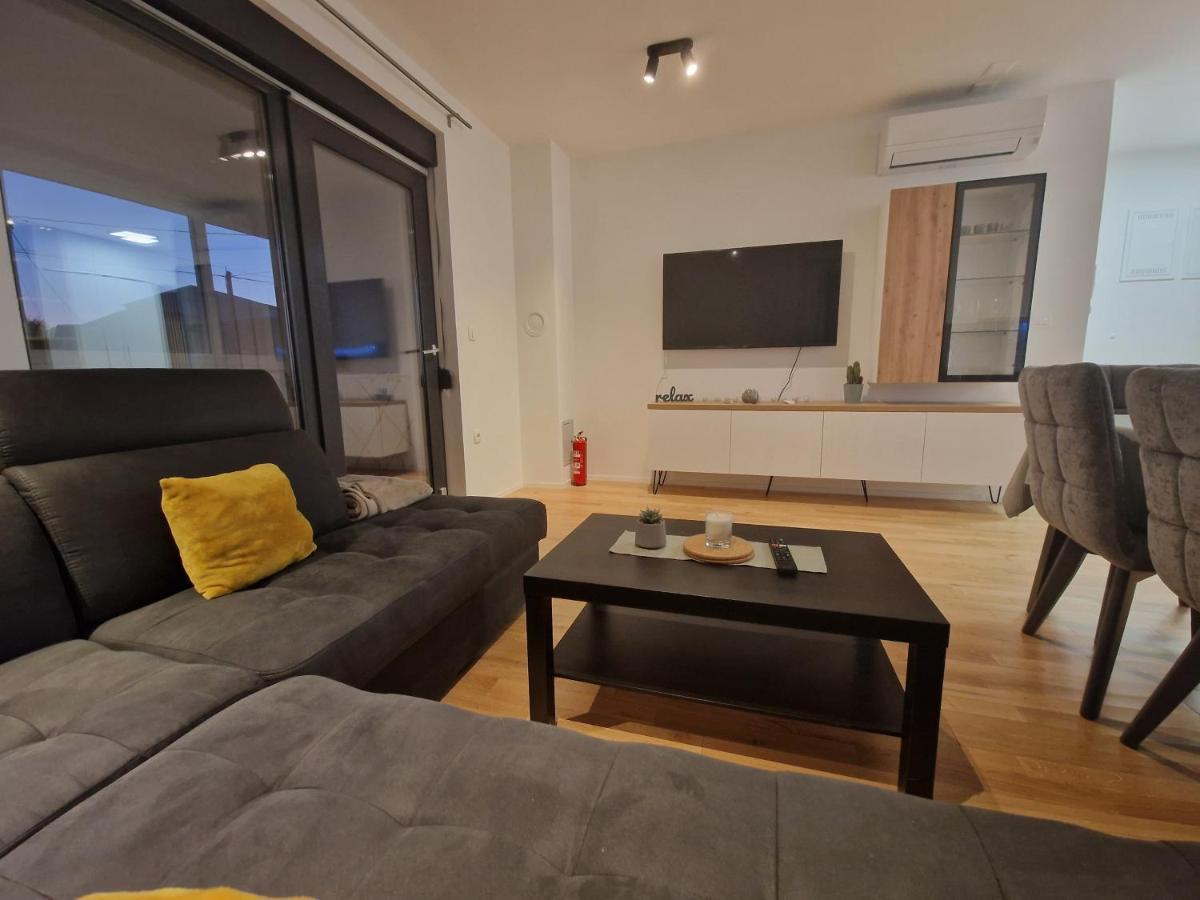 Apartman Luna *